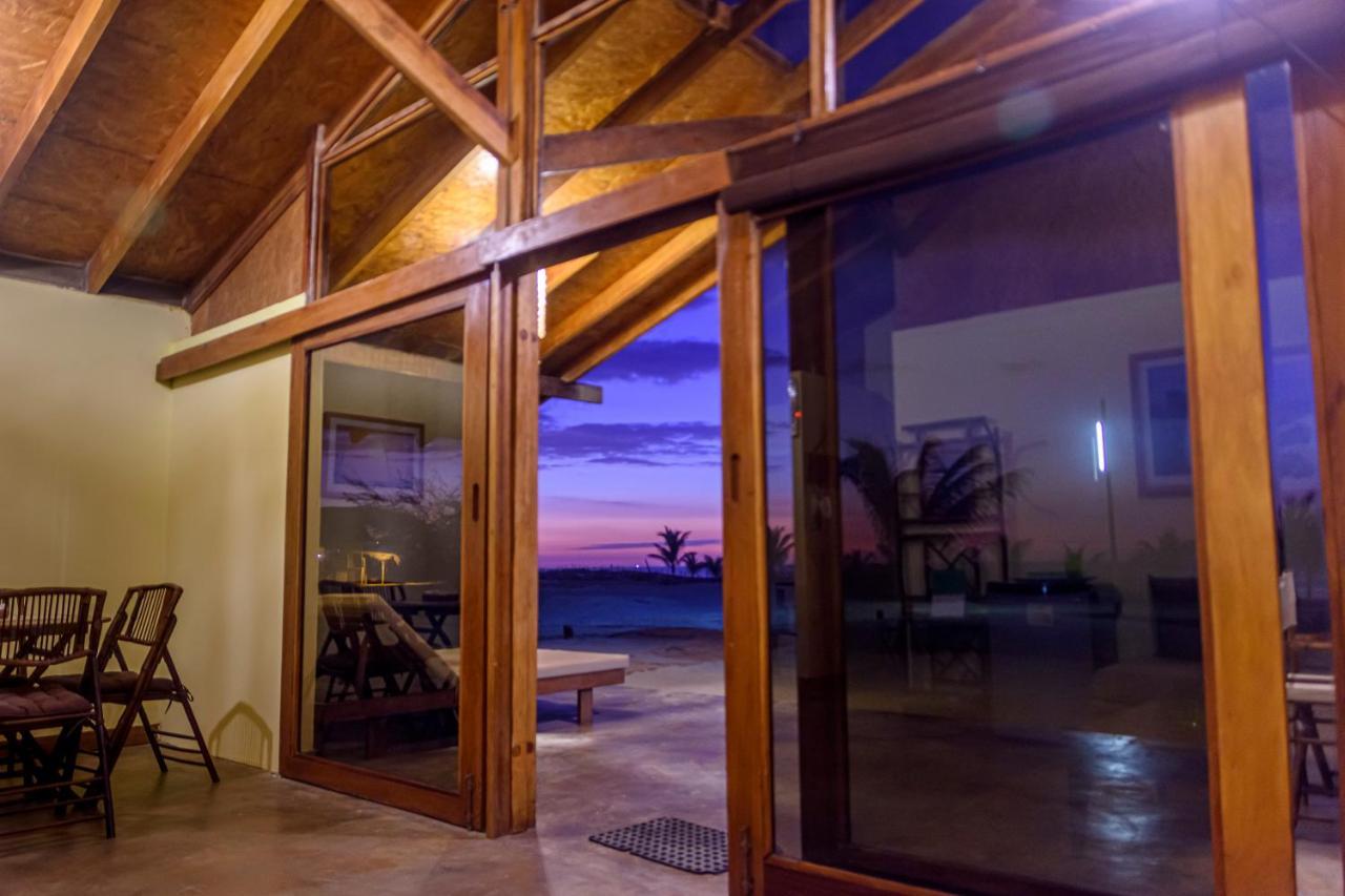 Wallac Bungalows Canoas de Punta Sal Exterior foto